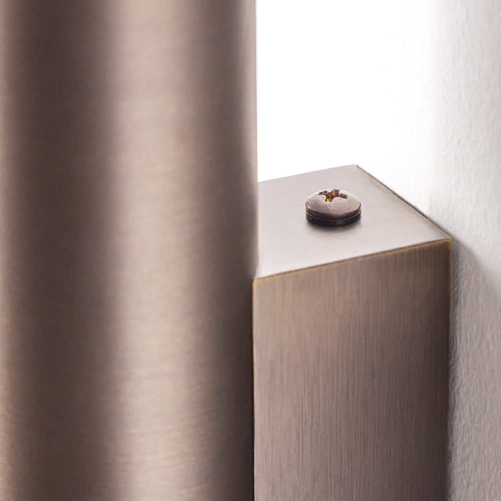 Pooky - Portleven IP65 Wall Light - Bronze