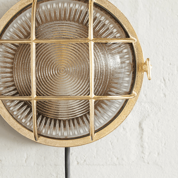 Pooky - Vasco Ip64 Round Bulkhead Wall Light - Unlacquered Natural Brass