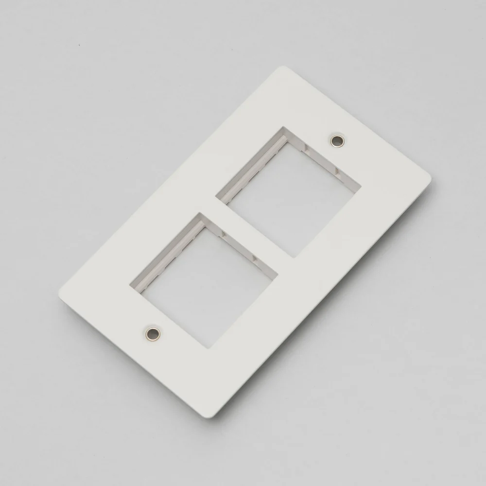 Buster & Punch - 2G Wall Plate For 2 Modules 45mm - White Finish
