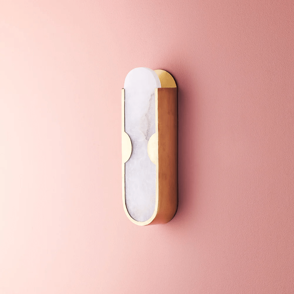 Pooky - Epicurus Alabaster Wall Light elegantly designed in alabaster and brass for stylish illumination.