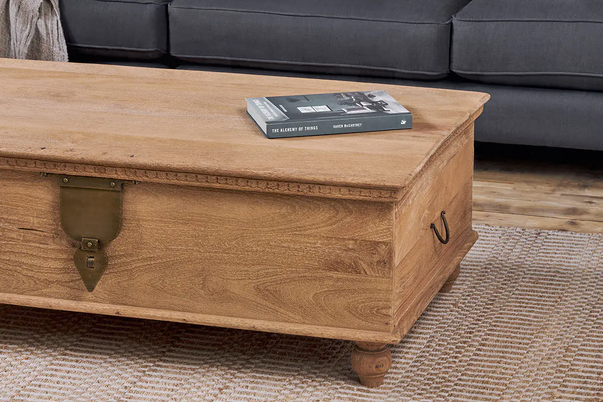 Nkuku - Vidur Mango Wood Chest - Natural