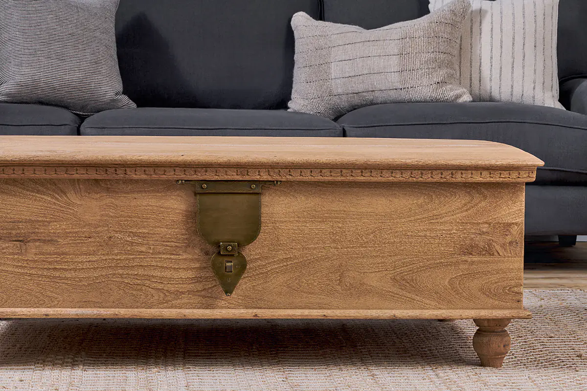 Nkuku - Vidur Mango Wood Chest - Natural