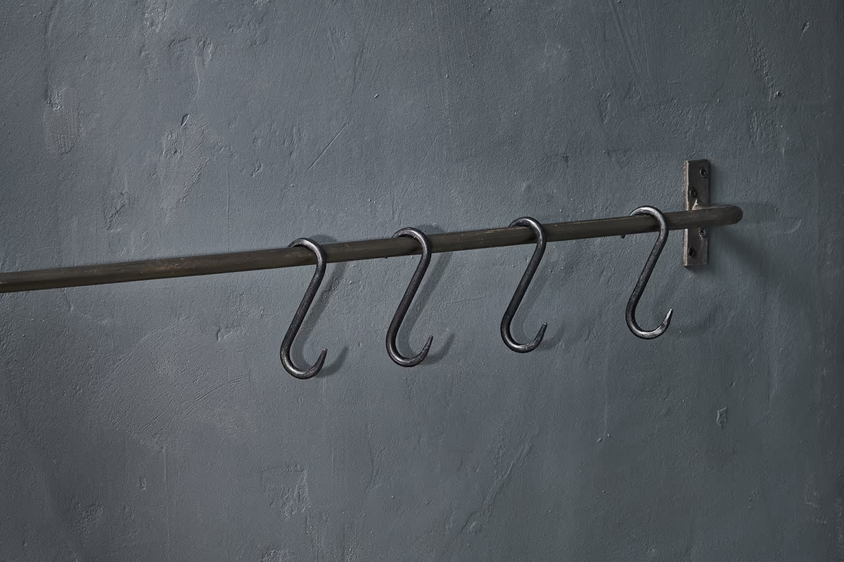 Nkuku - Laila Iron S-Hooks - Iron - (Set of 4)