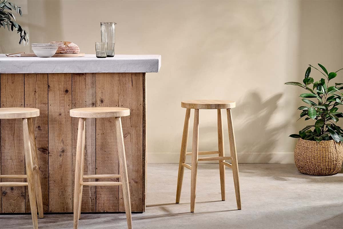 Nkuku - Mengwi Mango Wood Round Bar Stool - Natural