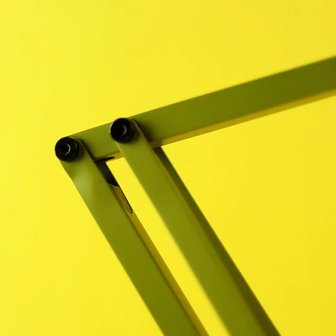 Anglepoise Light - 90 Mini Mini Desk Lamp Avocado Green - Avocado Green Finish - Arms and Aluminium Shade