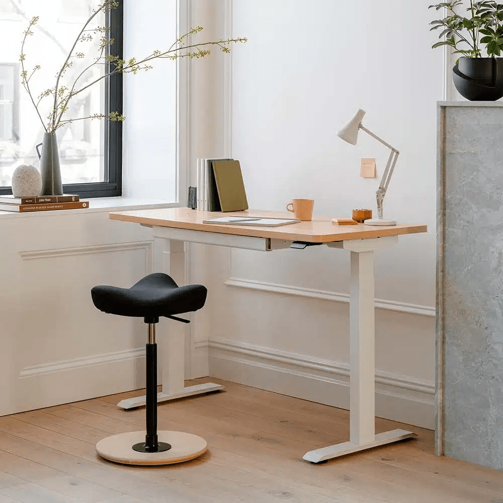 Anglepoise Light - 90 Mini Mini Desk Lamp Jasmine White - Jasmine White Finish - Arms and Aluminium Shade