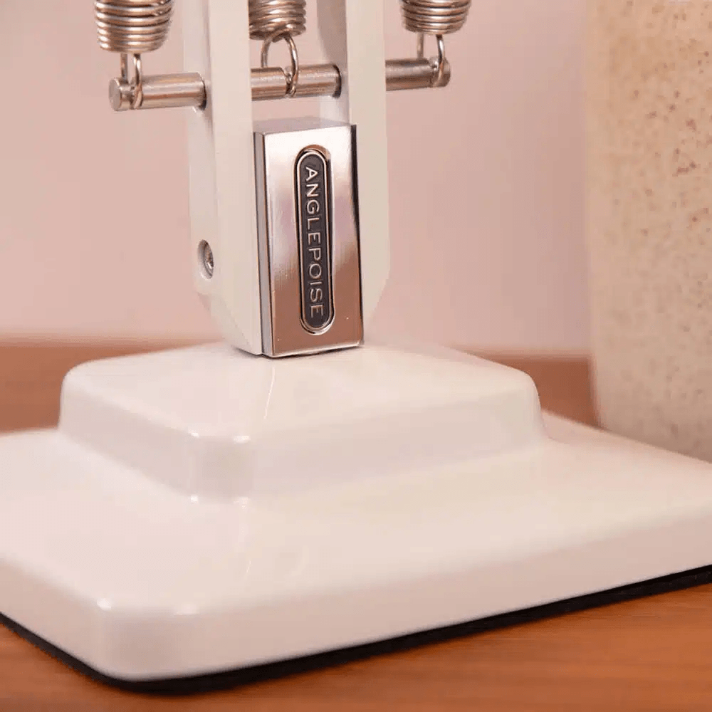 Anglepoise Light - Original 1227 Mini Desk Lamp Linen White - Linen White Finish - Aluminium Arms and Steel Shade