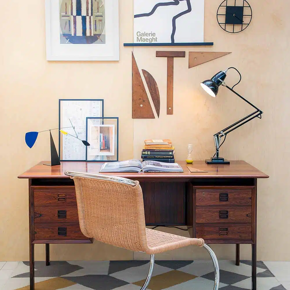 Anglepoise Light - Original 1227 Desk Lamp Jet Black - Jet Black Finish - Aluminium Arms and Steel Shade