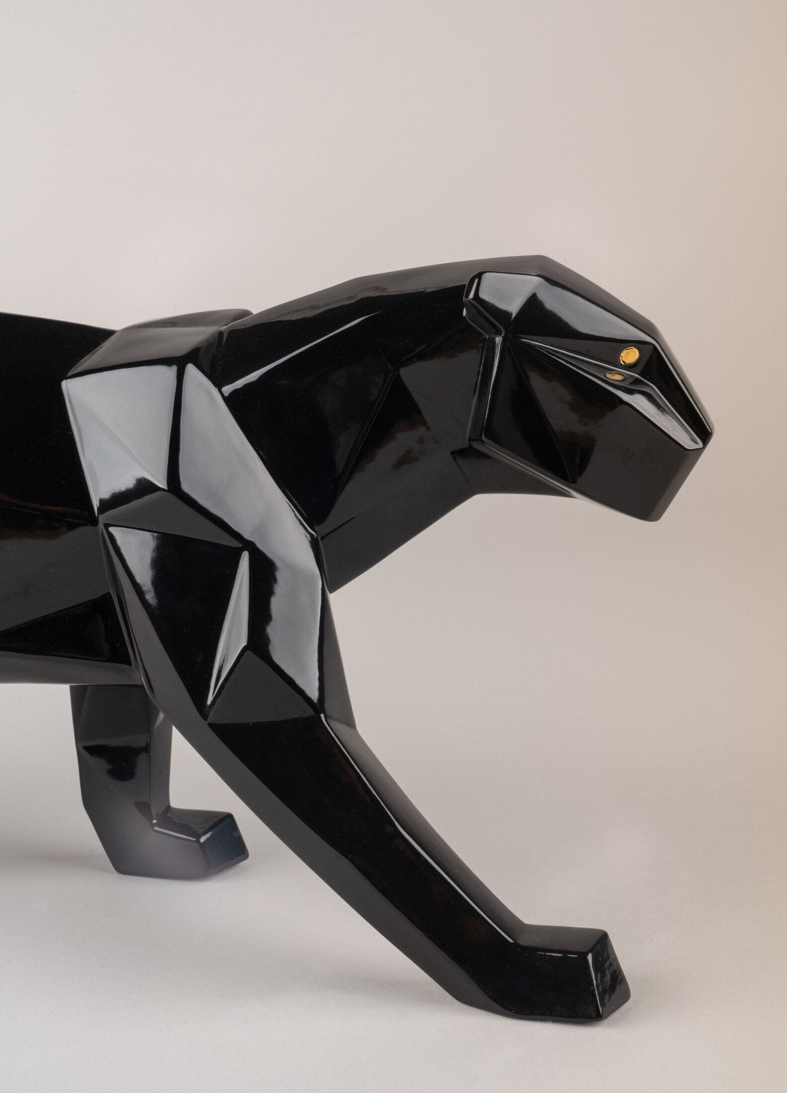 Lladró - Panther Sculpture - Glazed Black