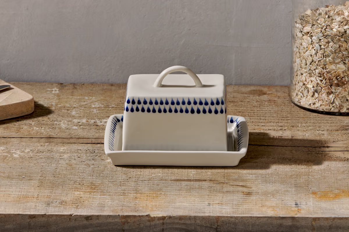 Nkuku - Indigo Drop Butter Dish - Cream & Indigo