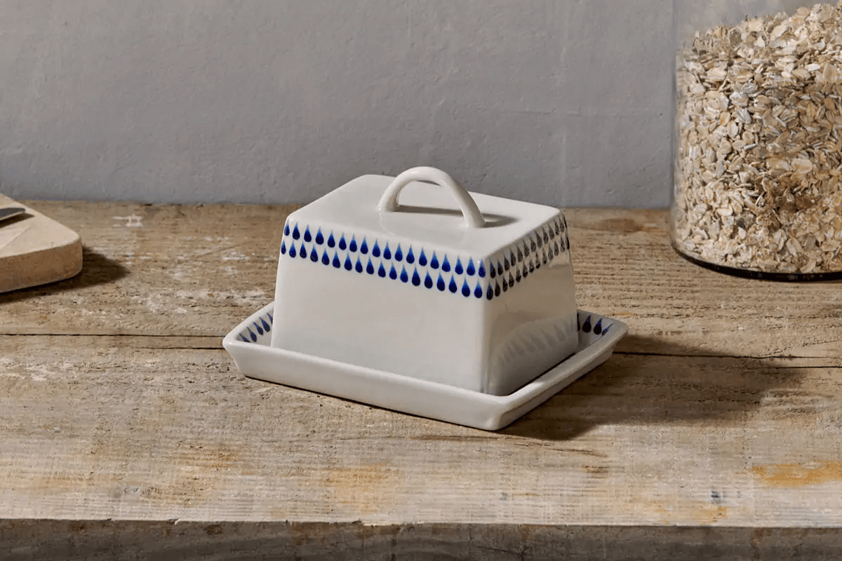 Nkuku - Indigo Drop Butter Dish - Cream & Indigo