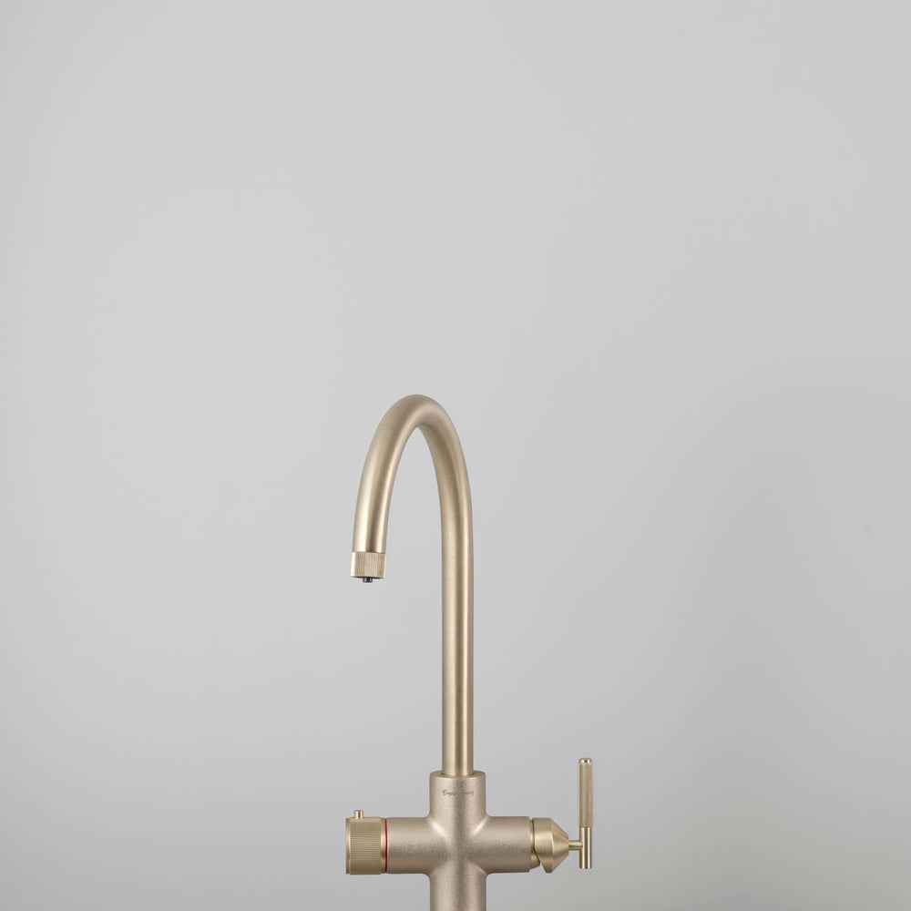 Buster & Punch - UK Kitchen Hot Tap Linear - 4 IN 1 - Brass