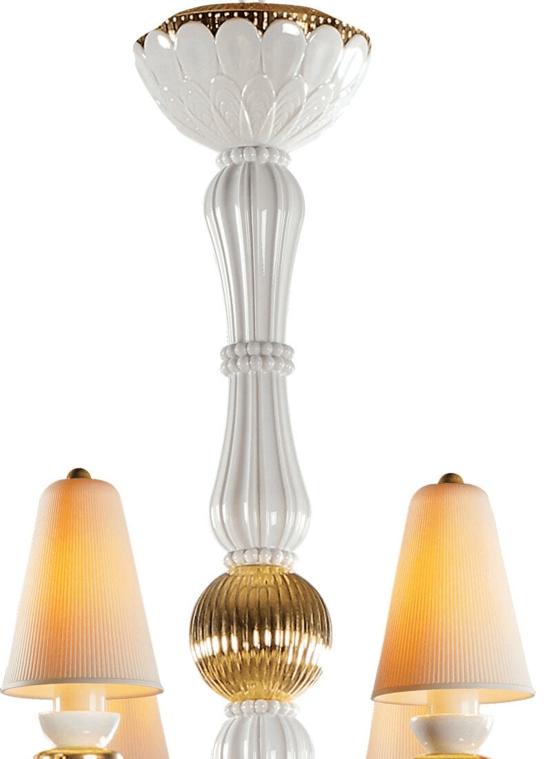 Lladró - Ivy and Seed 8 Lights Chandelier - Golden luster showcasing elegant porcelain design and golden accents.