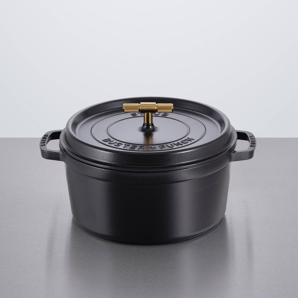 Buster & Punch - Cocotte Cross - 28CM - Staub - Black - Brass