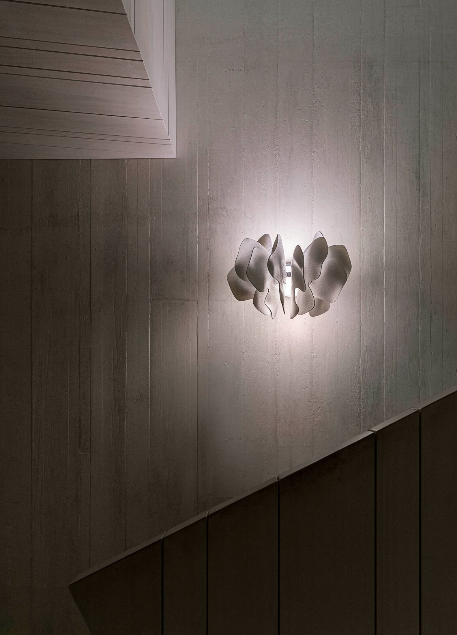 Lladró - Nightbloom Wall Sconce - White