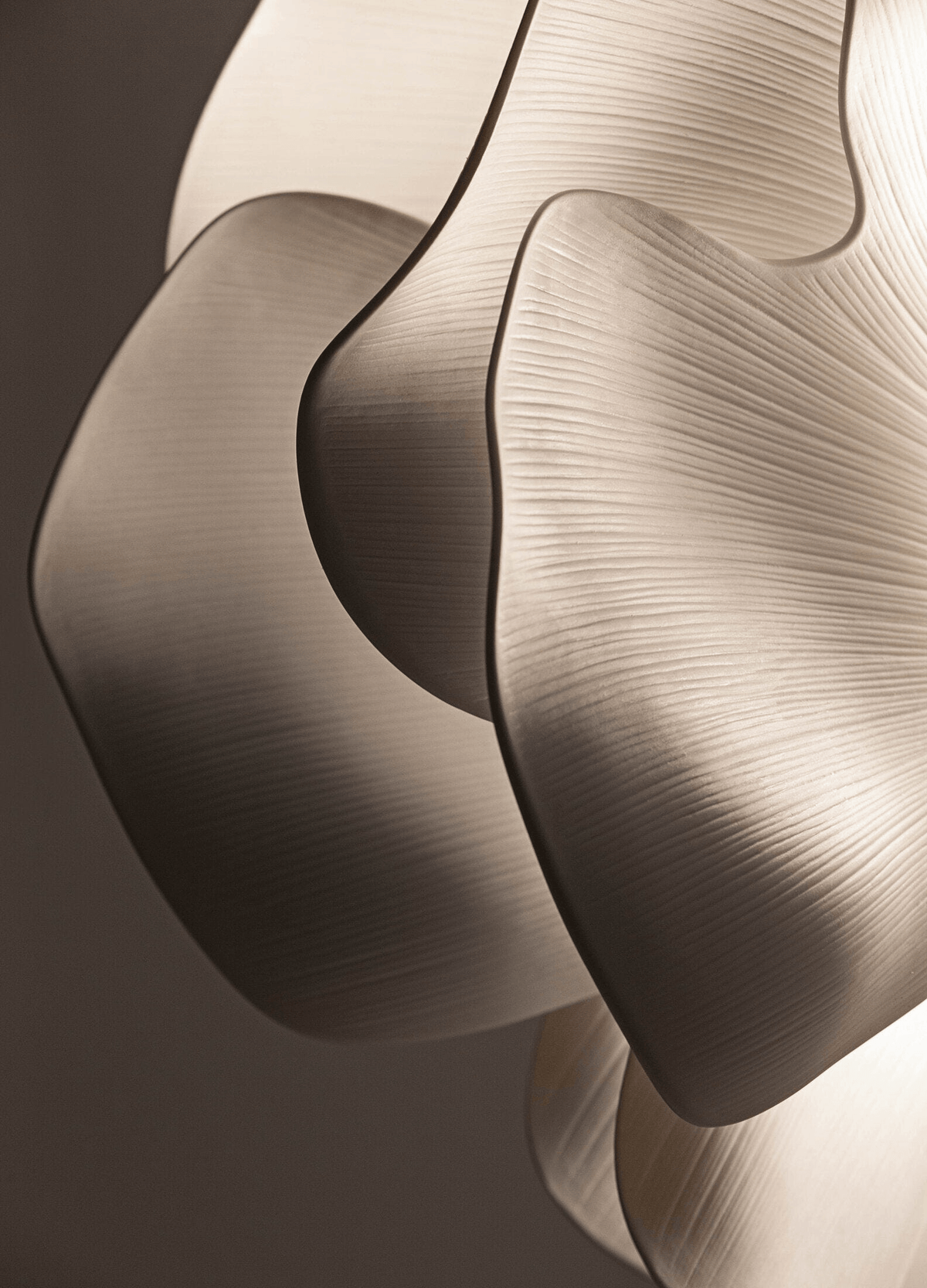 Close-up of Lladro Porcelain petals on the Lladró - Nightbloom Floor Lamp - White - N130