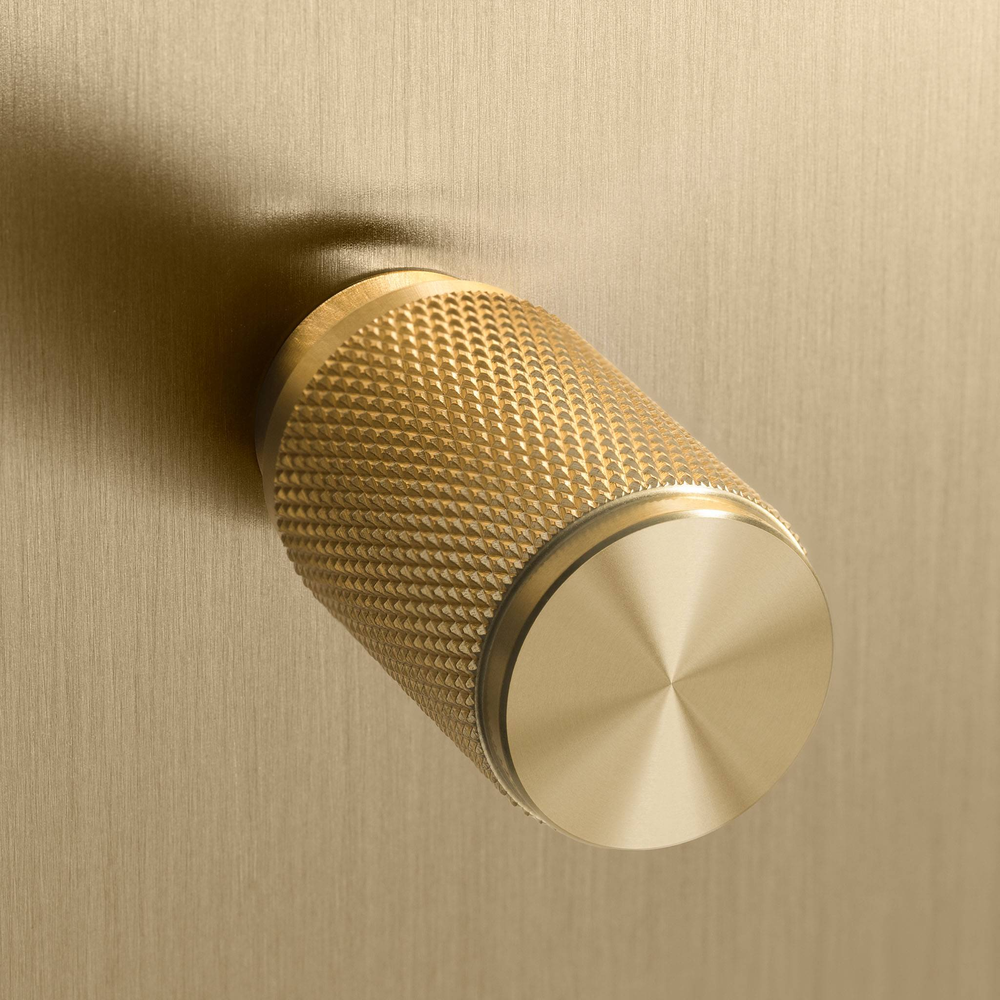Buster & Punch - 1G Dimmar 120W Cross - Brass Finish