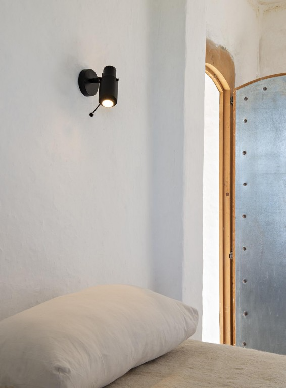 Dcw-Editions - Biny Spot Bedside Wall Lamp - Black-Black - Stick - Without Switch