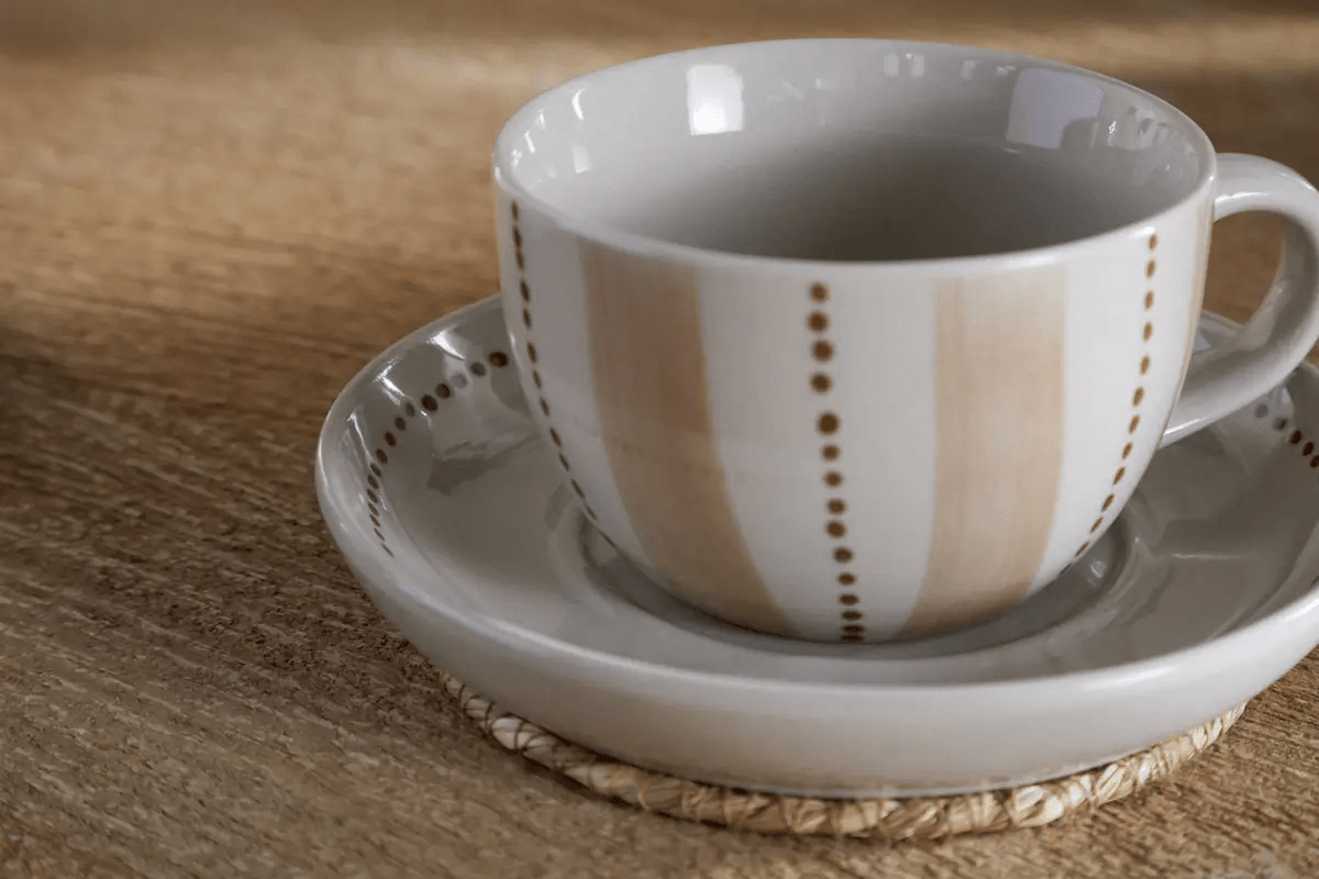 Nkuku - Patthar Cup & Saucer - Cream & Clay