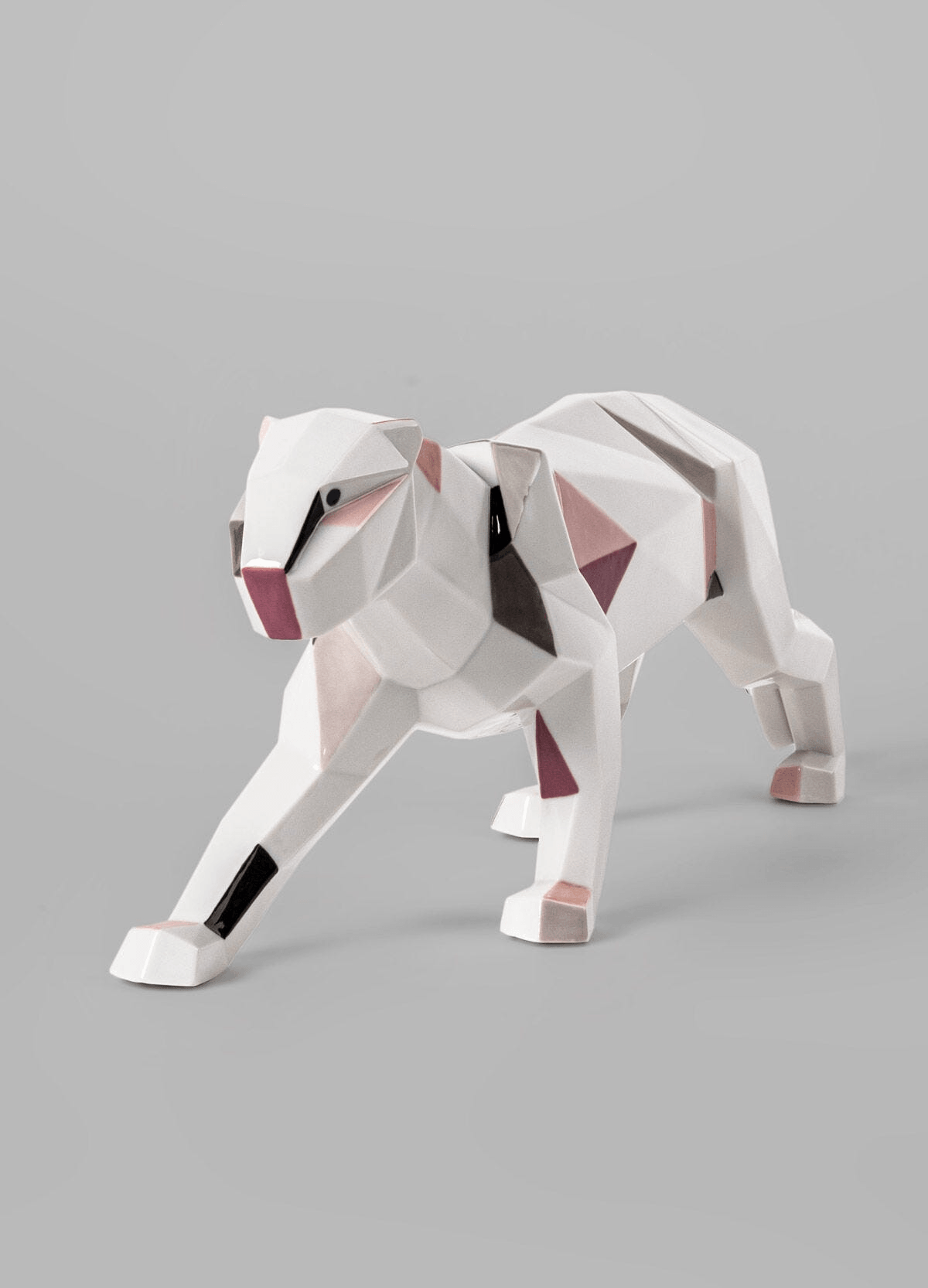 Lladró - Panther Sculpture in porcelain, featuring a geometric design and a glossy finish.