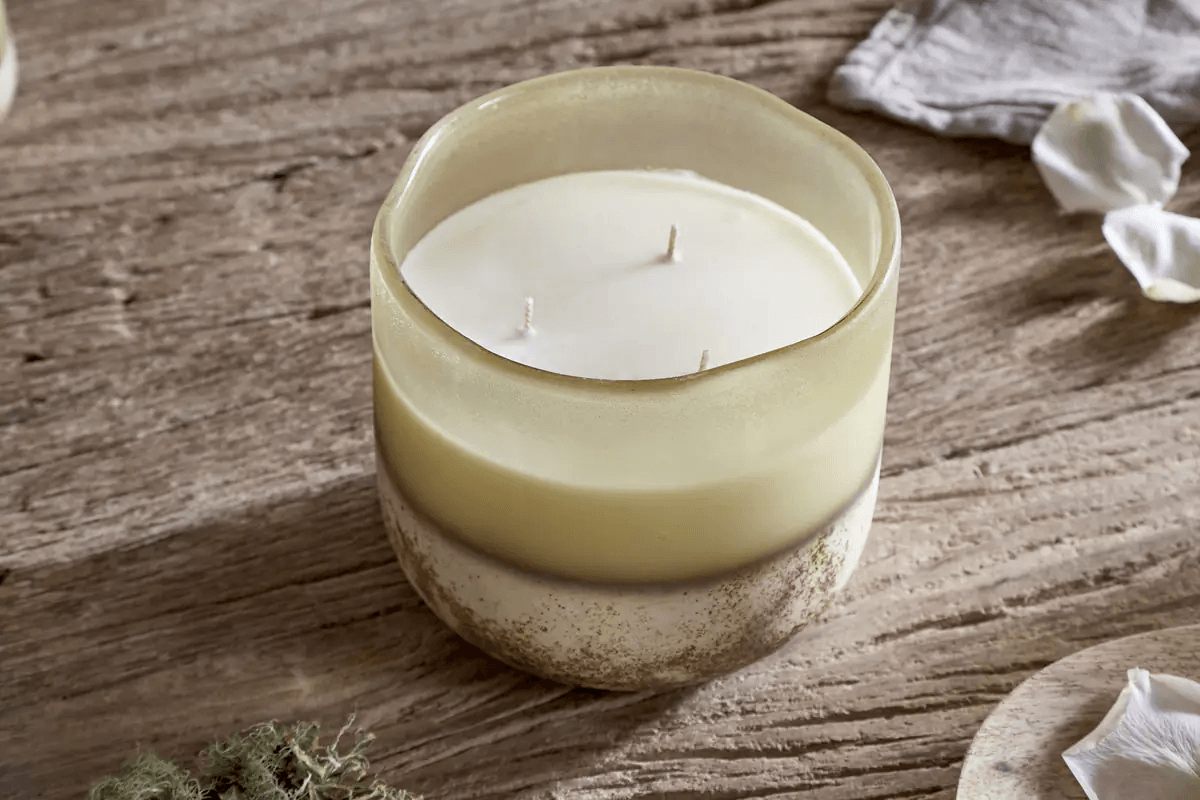 Nkuku - Oakmoss & Rose 3 Wick Scented Candle - Yellow