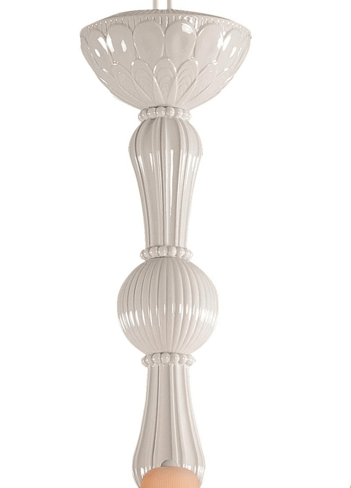 Lladró - Ivy and Seed 16 Lights Chandelier - White detailed view, showcasing elegant porcelain craftsmanship.