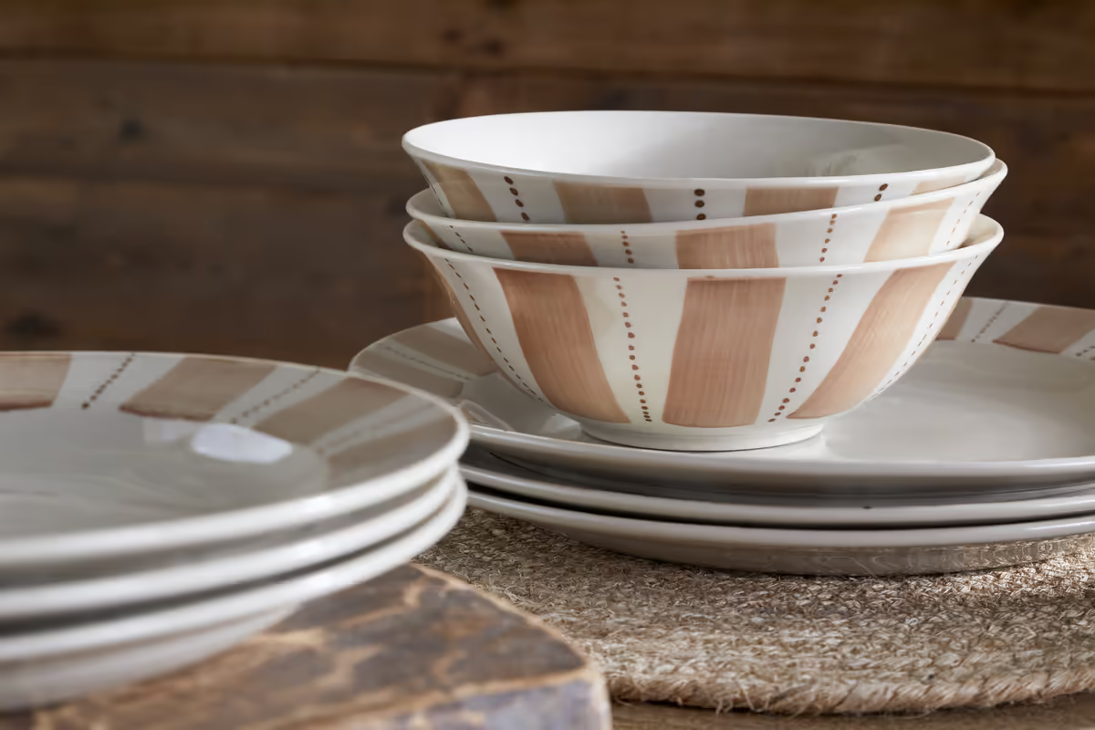 Nkuku - Patthar Dinnerware Set - Cream & Clay - Set of 12