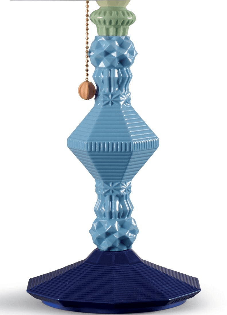 Lladró - Belle de Nuit Table lamp - Multicolor showcasing unique porcelain design and vibrant colors