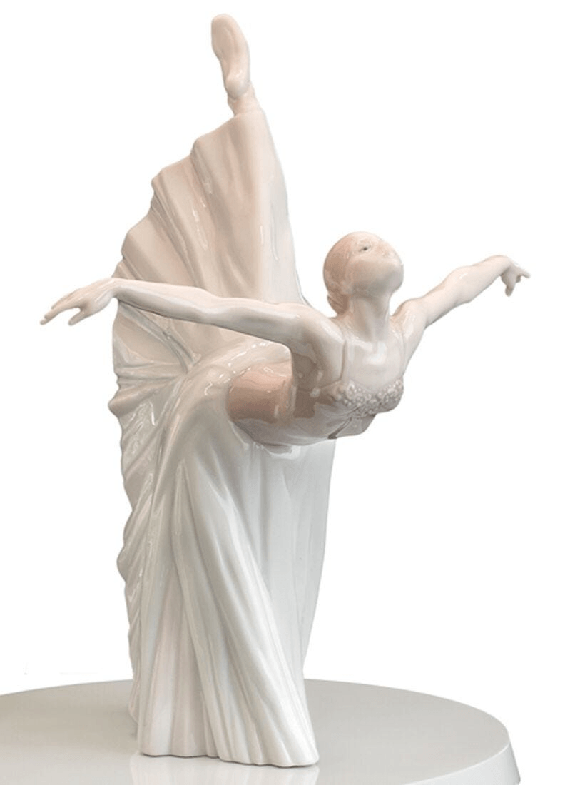 Lladró - Giselle Arabesque Table Lamp with a porcelain dancer in graceful pose, symbolizing beauty and serenity.