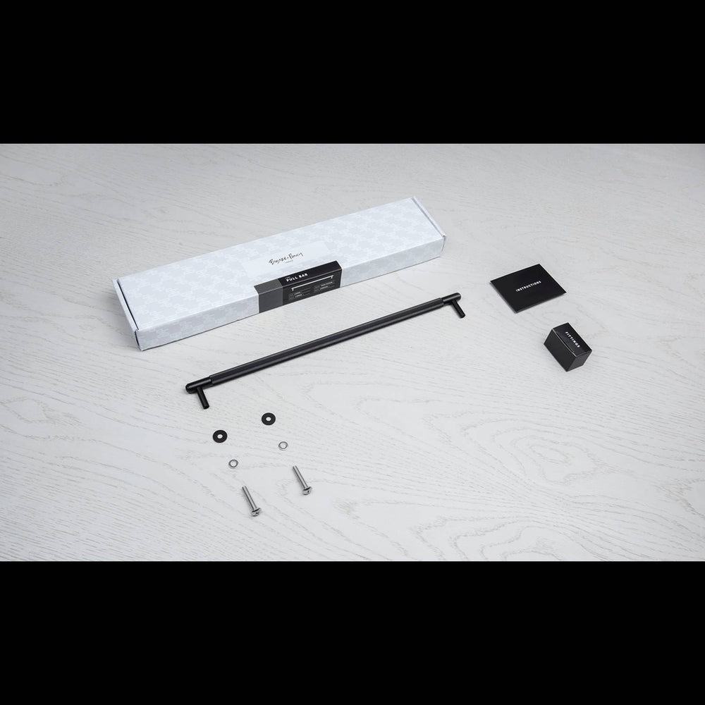 Buster & Punch - Pull Bar Linear - Black - Large