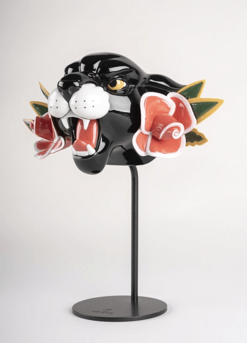 Lladró - Wild Panther Figurine showcasing a detailed ceramic panther head with roses, a striking porcelain art piece.