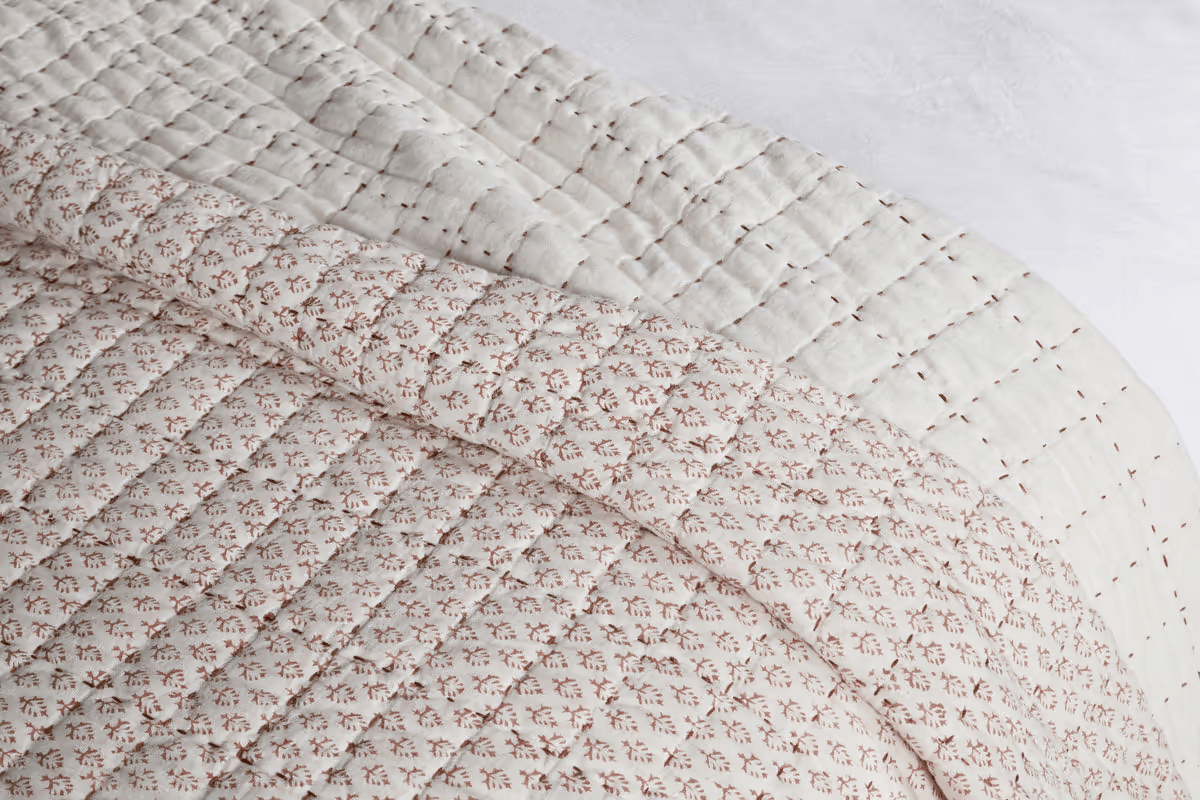 Nkuku - Peplu Cotton & Linen Screen Print Bed Quilt - Rust - 220 x 140cm