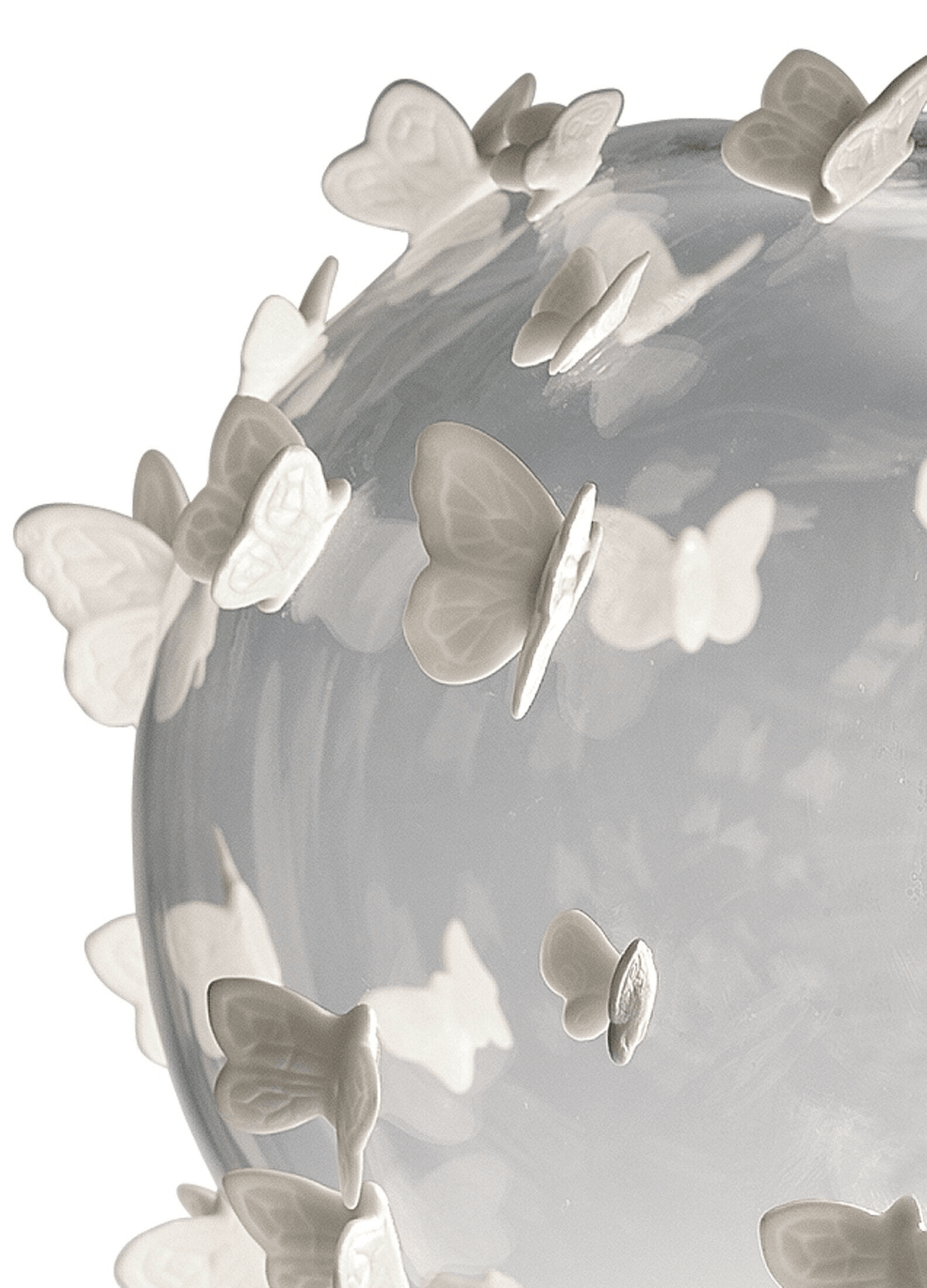 Lladró - Freeze Frame Butterflies Pendant Light featuring delicate porcelain butterflies adorning the design.