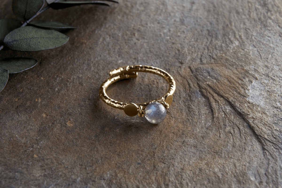 Nkuku - Marai Labradorite Ring - Labradorite & Gold