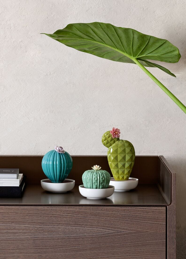 Lladró - Astrophytum Cactus Diffuser - Gardens of Valencia Scent