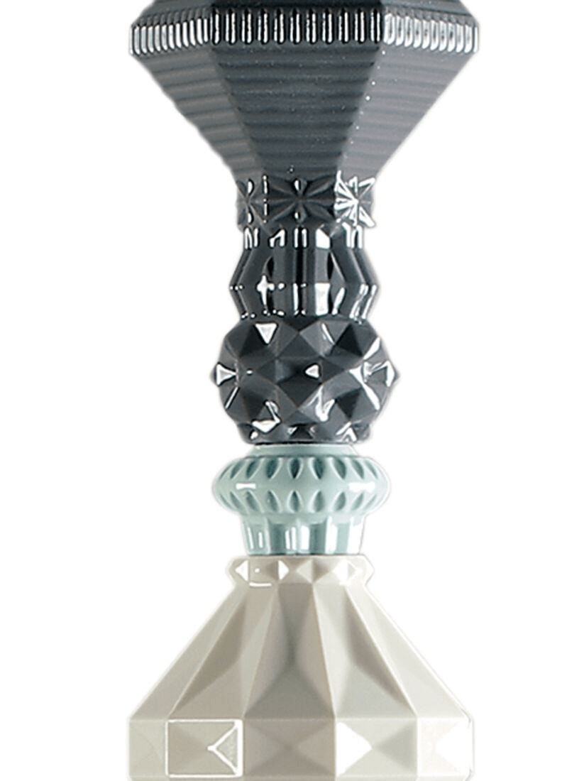 Lladró - Belle de Nuit Pendant Light II - Black artistic porcelain lamp design.