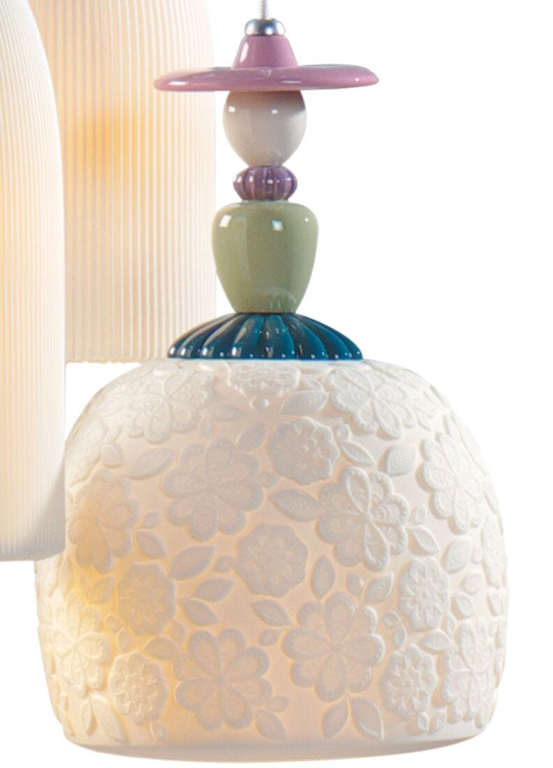 Lladró - Mademoiselle 4 Lights Walking on The Beach Pendant Light
