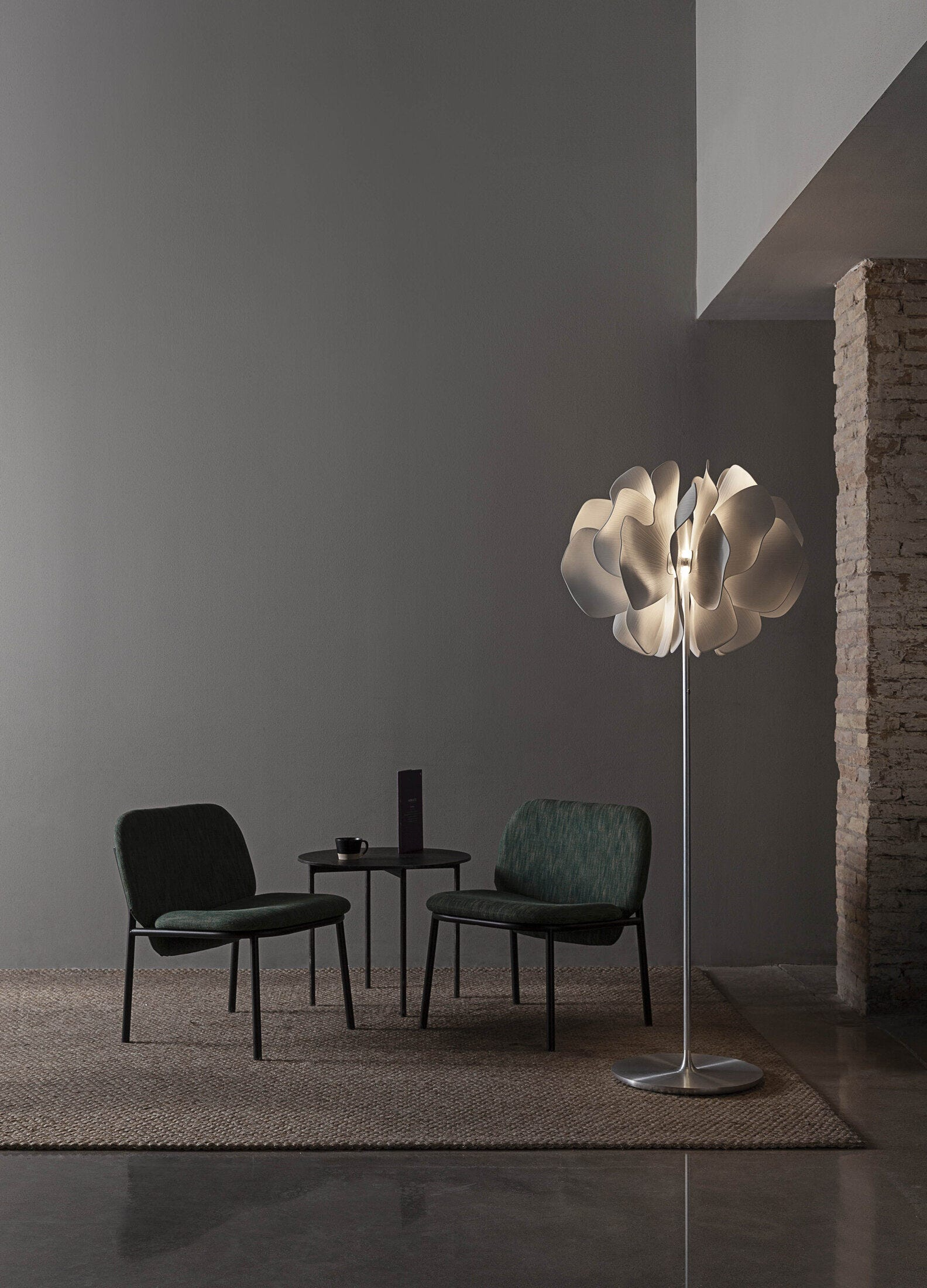 Lladró - Nightbloom Floor Lamp - White - N170
