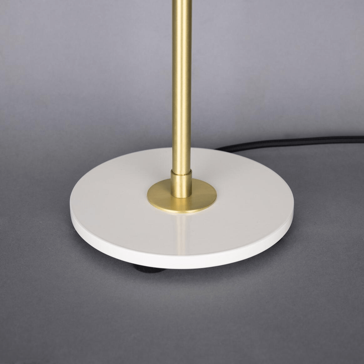 Mullan Astoria Reeded Glass and Brass Table Lamp - Satin Brass Finish - Powder Coated White Base