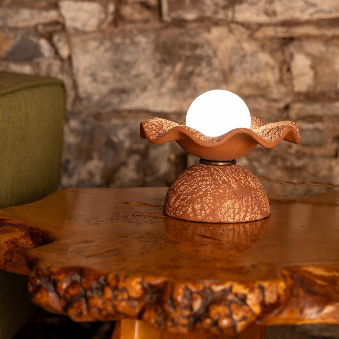 Mullan Rivale Table Lamp with Wavy Ceramic Shade Red Iron - Antique Brass Finish