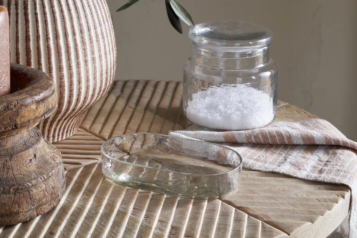 Nkuku - Ilcoso Recycled Hammered Glass Soap Dish - Clear