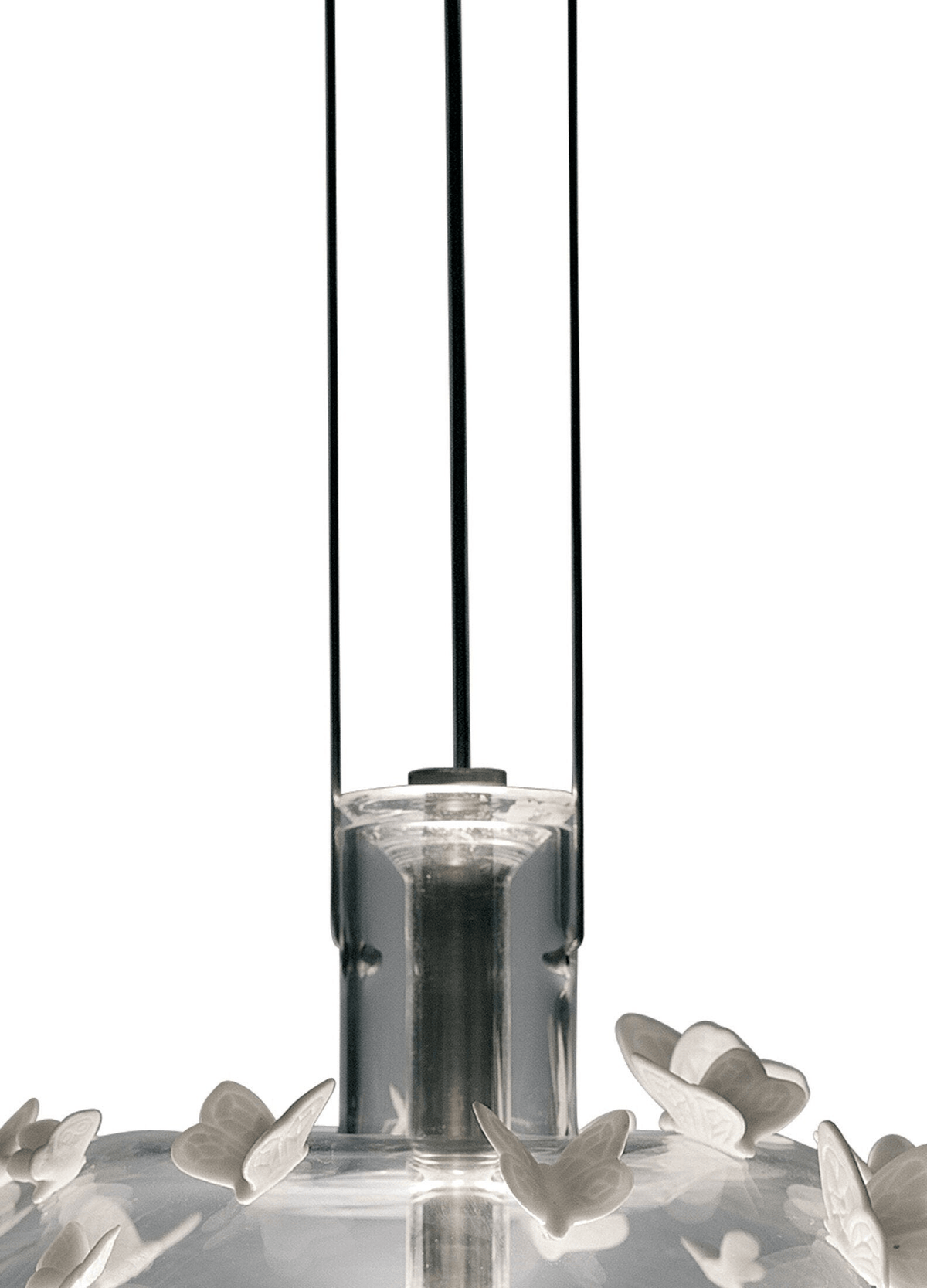 Lladró - Freeze Frame Butterflies Pendant Light featuring porcelain butterflies and contemporary design.