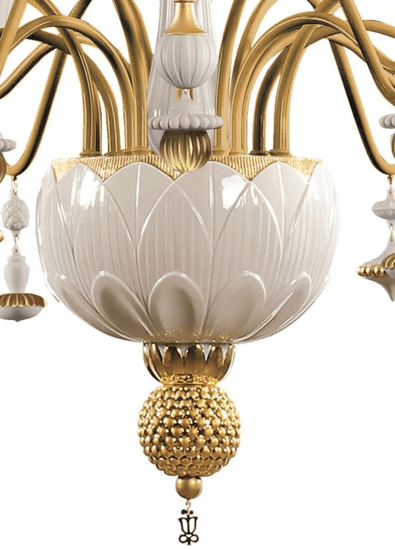 Lladró - Ivy and Seed 16 Lights Chandelier - Golden luster detail featuring porcelain and gold accents.