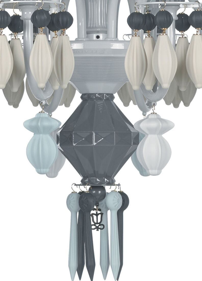 Lladró - Belle de Nuit 12 Lights Chandelier - Black