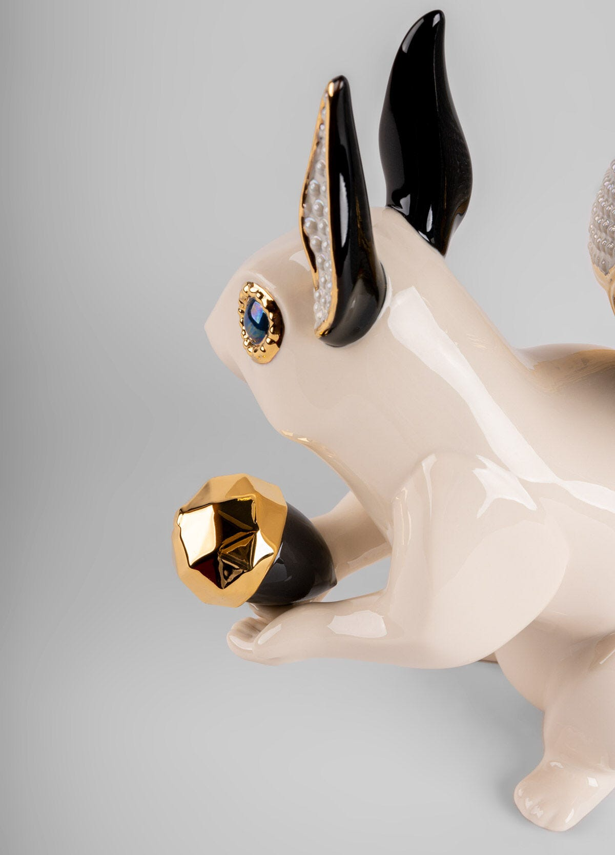 Lladró - Squirrel Jewel Sculpture