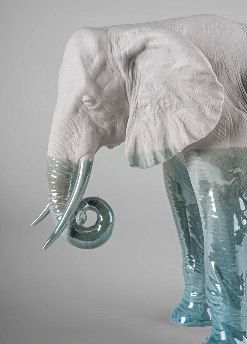 Lladró - Elephant - Underwater Sculpture, exquisite porcelain art showcasing nature's beauty.