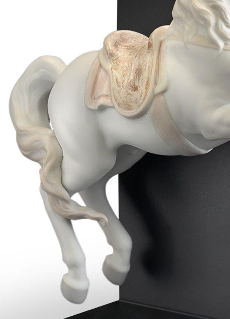 Lladró - Horse on Courbette Table Lamp