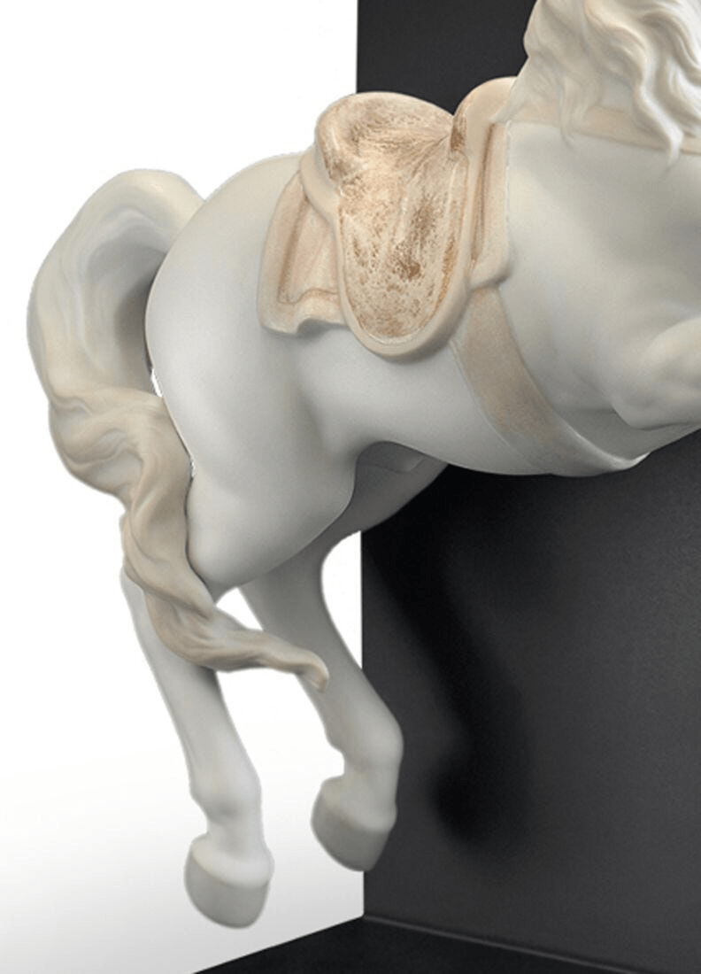 Lladró - Horse on Courbette Table Lamp close-up featuring elegant white porcelain horse details.