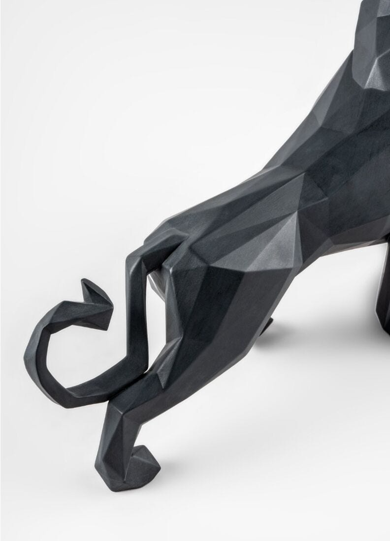 Lladró - Lion Sculpture - Matte Black
