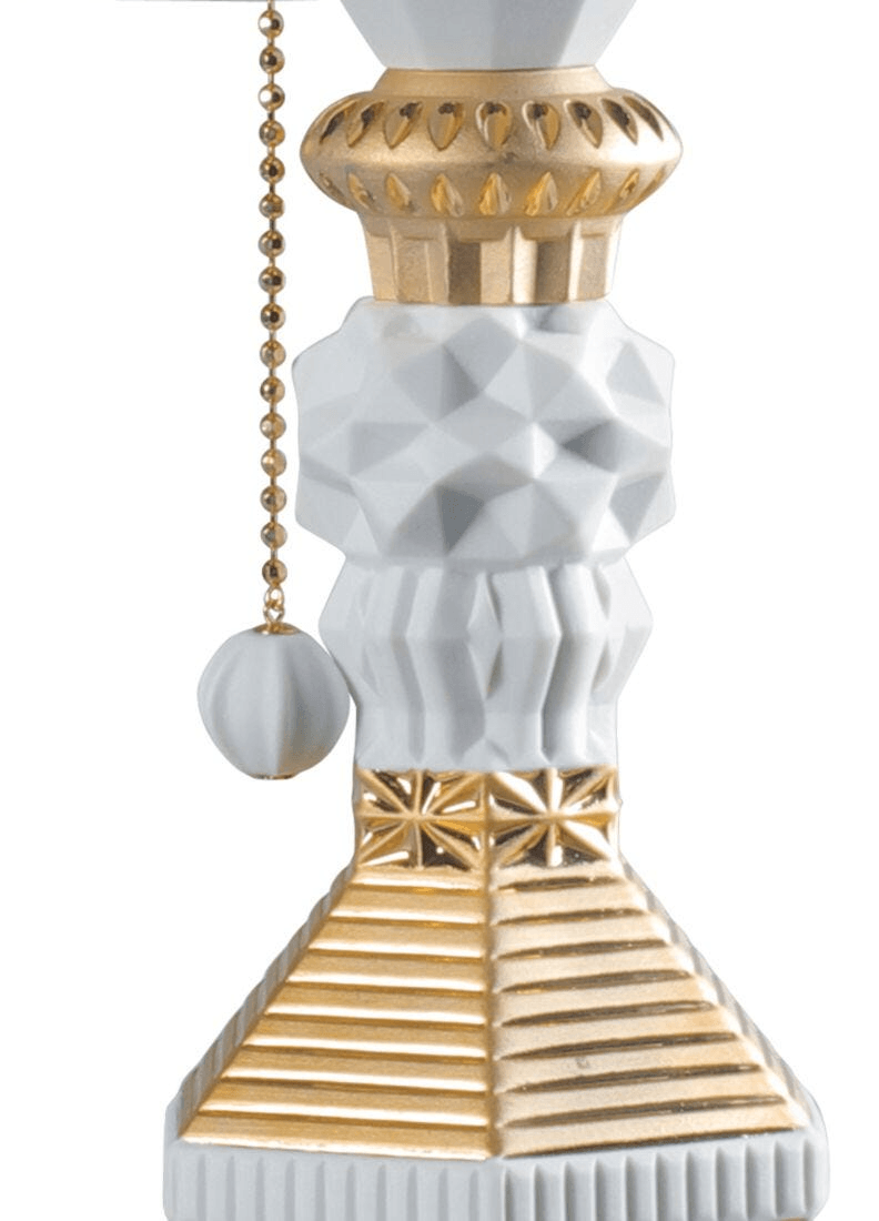 Lladró - Belle de Nuit Table lamp - Golden Luster decorative porcelain base with gold accents.